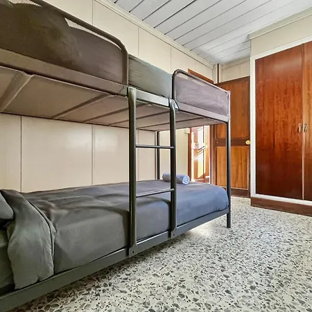 San Patricio I Piscina Privada I Jacuzzi I Bbq I Ps5 I Aire Acon I 3000m2 I 5min-centro 别墅 赫雷斯